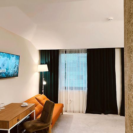 Epigraph Design Kosher Hotel Tbilisi Buitenkant foto